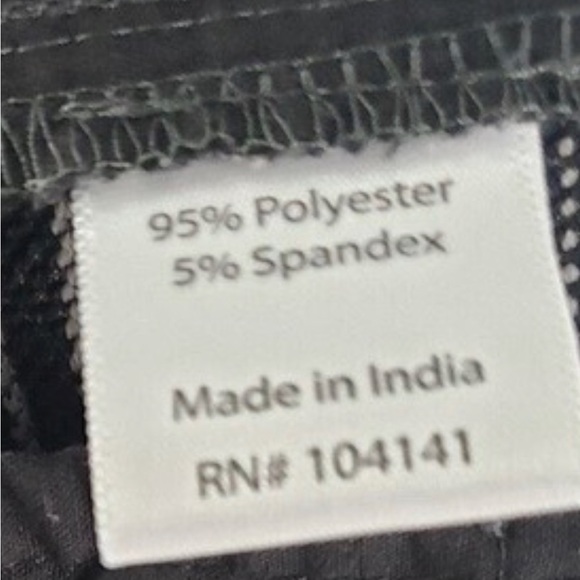 Walter Hagen Golf Expedition Shorts Outdoor Mens Size 32 grey and black Plaid - Picture 5 of 5